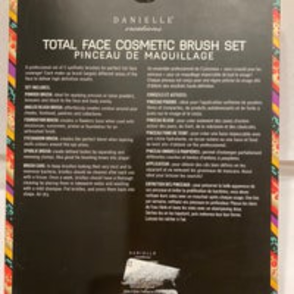 Makeup brushes NIB Danielle Nicole - Picture 2 of 3